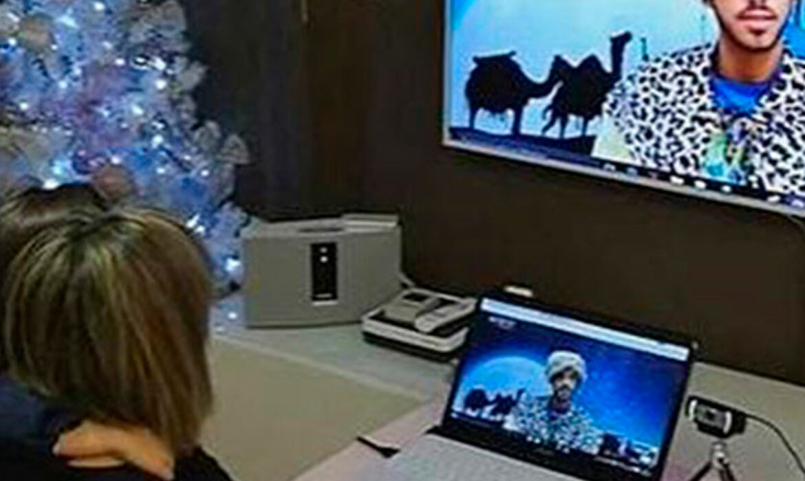 Los Reyes Magos reciben las peticiones de los niños por videoconferencia