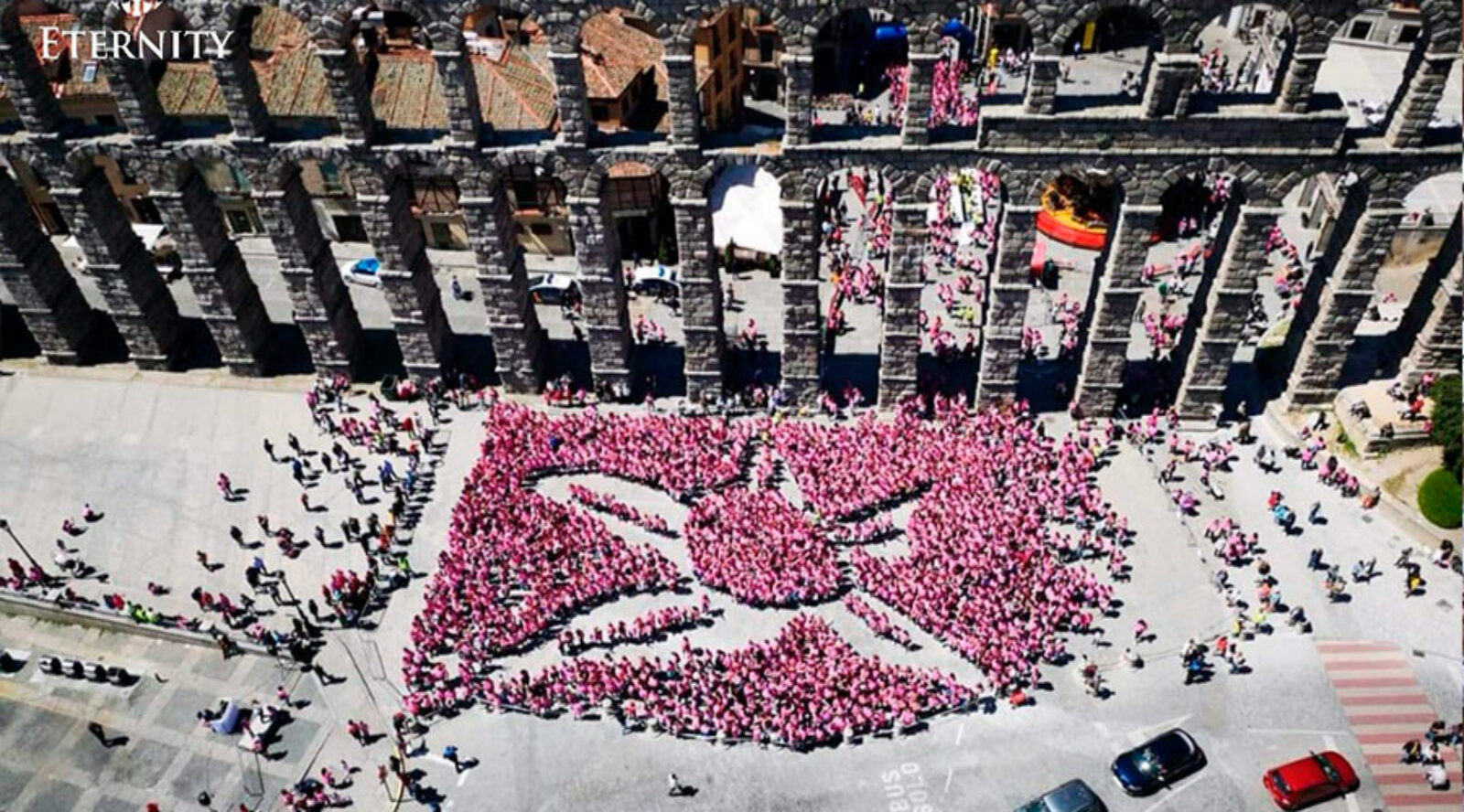 Eternity colabora con la Marcha de Mujeres de Segovia en el día de la Madre.